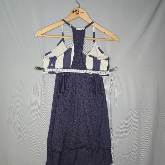 Lululemon No Limits Tank With Built In Bra Cadet Blue Stripe Size 8 - Picture 4 of 7